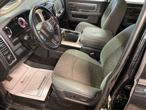 Used 2017 RAM 1500 Big Horn AWD/4WD image 9