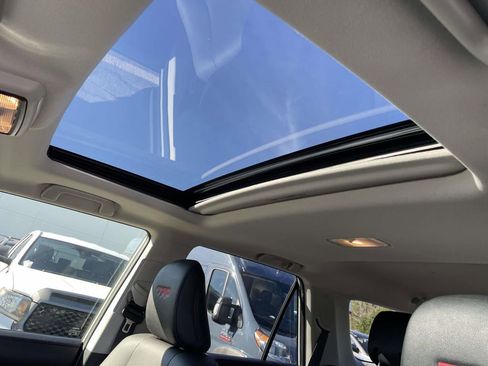 Used 2023 Toyota 4Runner TRD Off-Road Premium image 30