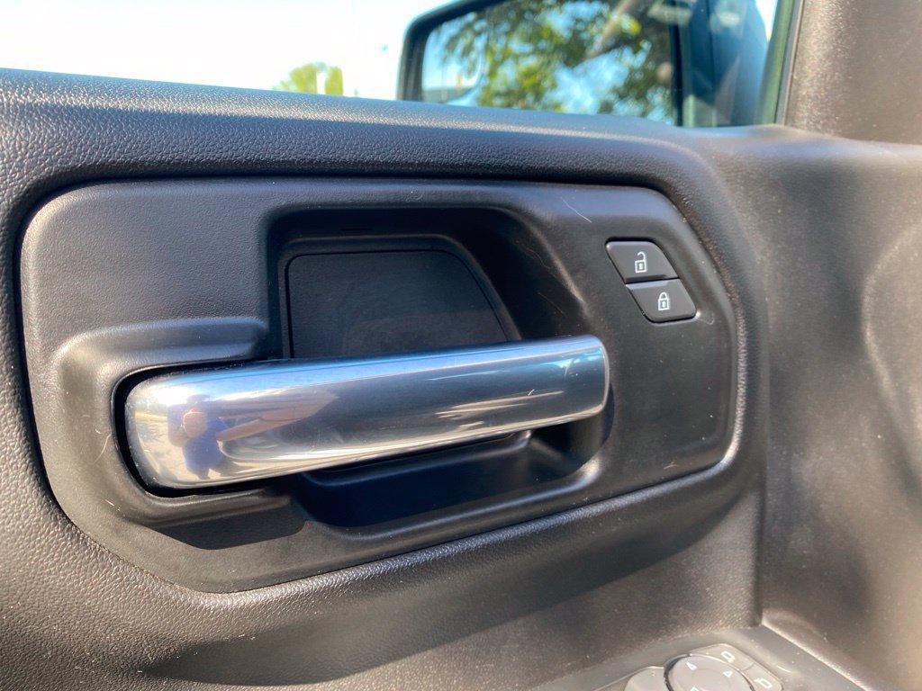 Used 2026 Chevrolet Silverado 1500 Custom RWD image 14