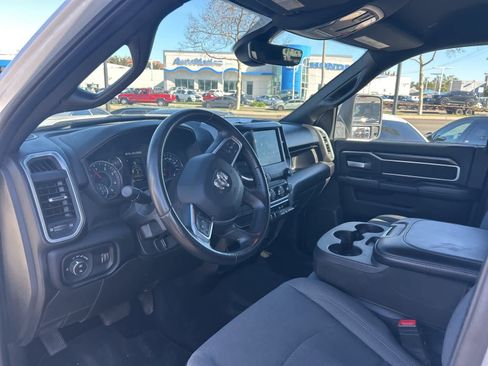 Used 2024 RAM 3500 Big Horn image 30