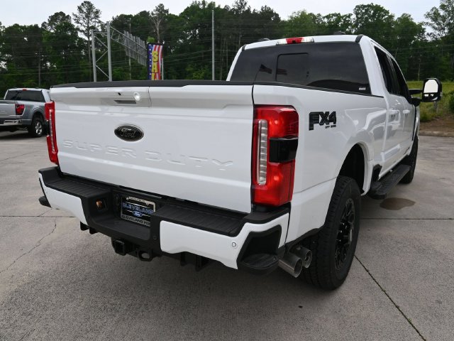 Used 2025 Ford F350 Lariat w/ Lariat Ultimate Package AWD/4WD image 12