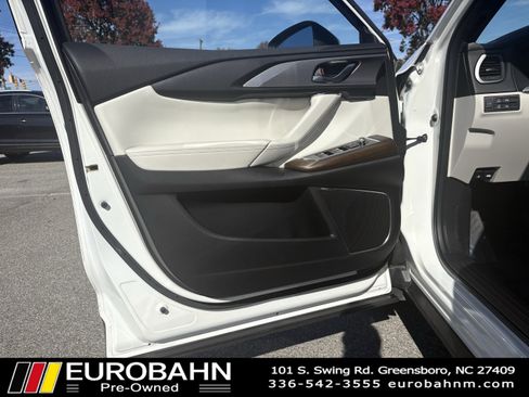 Used 2021 MAZDA CX-9 Signature image 8