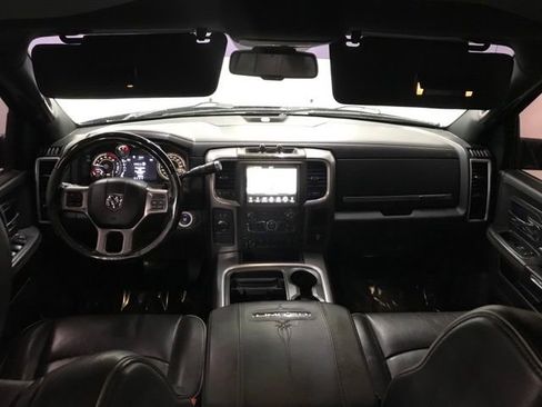 Used 2016 RAM 3500 Laramie Longhorn image 21