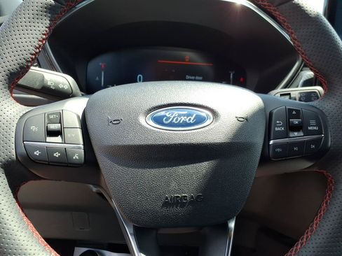 Used 2023 Ford Escape ST-Line w/ Tech Pack #1 AWD/4WD image 22