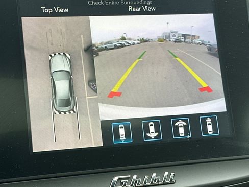 Used 2020 Maserati Ghibli GranLusso image 24