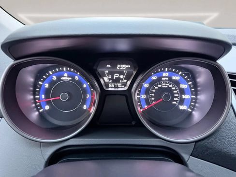 Used 2016 Hyundai Elantra SE FWD image 20
