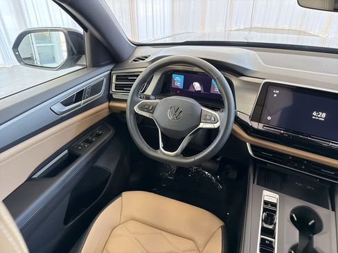 New 2026 Volkswagen Atlas Cross Sport SE AWD/4WD image 26