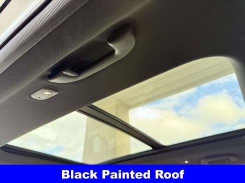 New 2025 Jeep Grand Cherokee Limited image 24