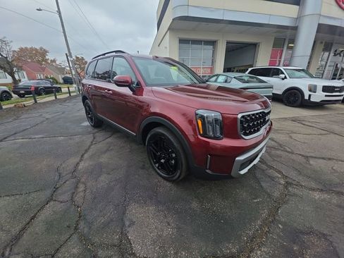 Used 2023 Kia Telluride EX X-Line image 11