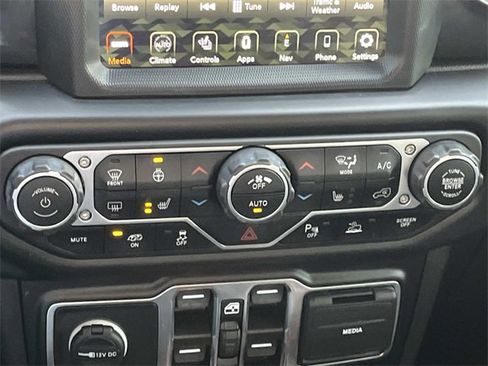 Used 2021 Jeep Wrangler Unlimited Rubicon image 39