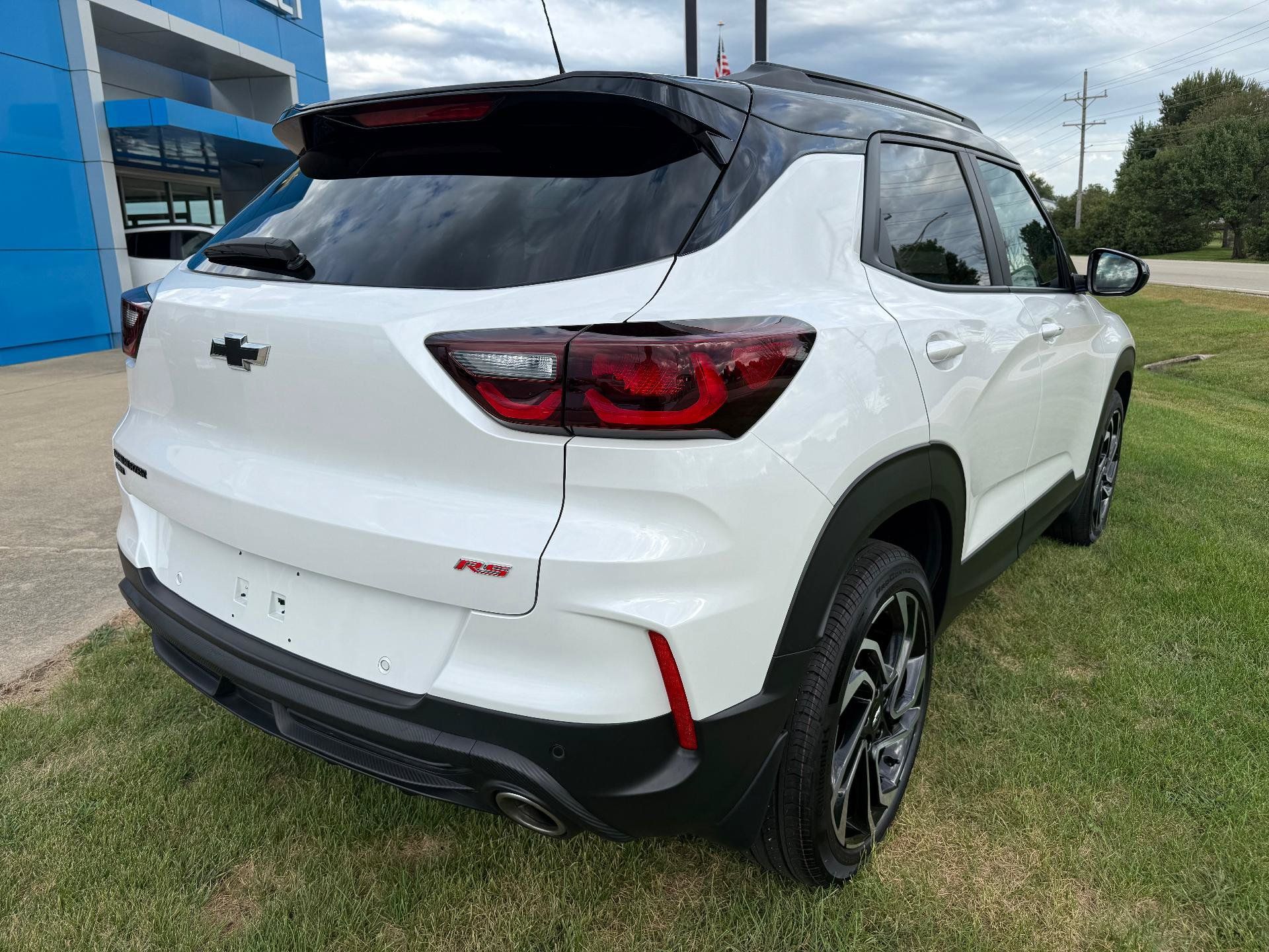 Certified 2024 Chevrolet TrailBlazer RS w/ Convenience Package AWD/4WD image 7