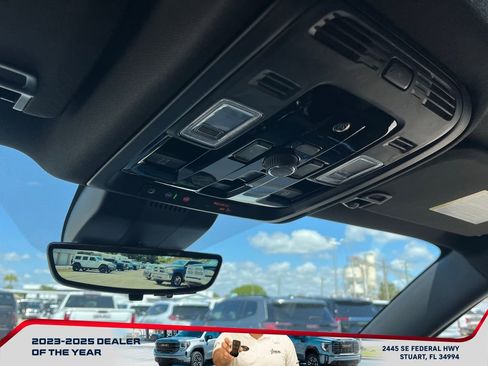 New 2026 GMC Yukon XL Denali Ultimate AWD/4WD image 35