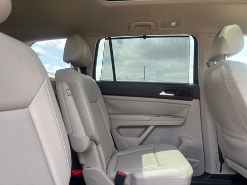 Used 2020 Volkswagen Atlas SEL FWD image 31