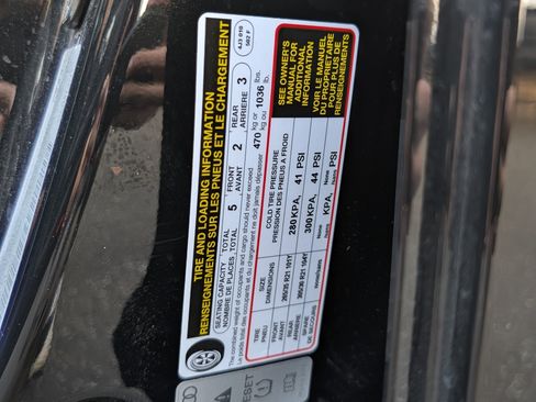 Used 2023 Audi e-tron GT Prestige w/ Prestige Package image 40