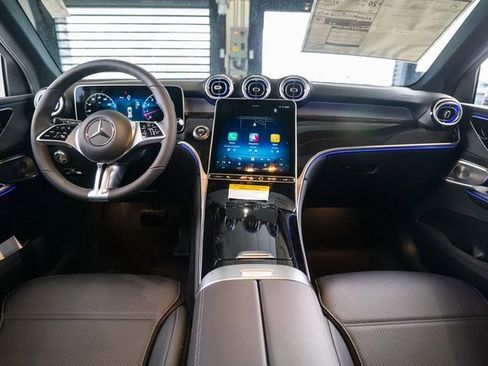 New 2026 Mercedes-Benz GLC 300 4MATIC image 11