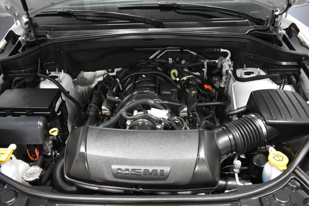 Used 2025 Dodge Durango R/T AWD/4WD image 47