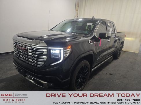 Used 2024 GMC Sierra 1500 Denali w/ Denali Reserve Package image 1
