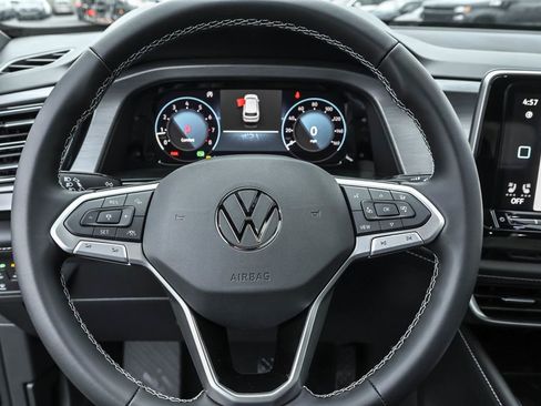 New 2026 Volkswagen Atlas Cross Sport SE image 26