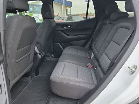Certified 2025 Chevrolet Equinox LT AWD/4WD image 22