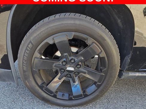 Used 2020 Cadillac Escalade ESV Platinum image 5