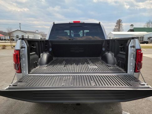Used 2017 Ford F150 Platinum image 23