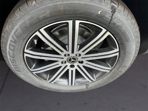 New 2026 Mercedes-Benz GLE 350 4MATIC image 9