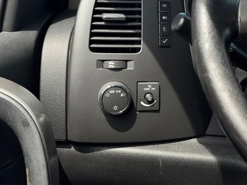 Used 2012 Chevrolet Silverado 1500 LT w/ All-Star Edition AWD/4WD image 28