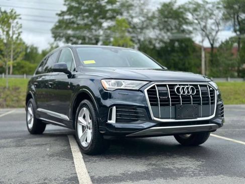 Used 2023 Audi Q7 2.0T Premium w/ Convenience Package AWD/4WD image 9