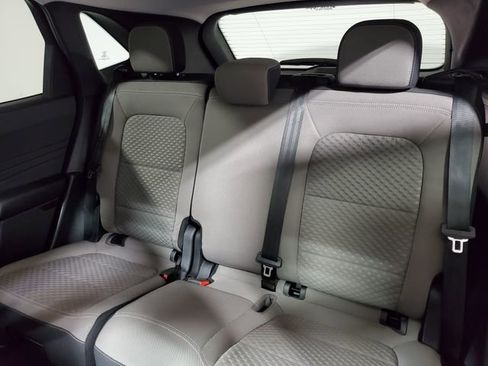 Used 2022 Ford Escape SE image 10