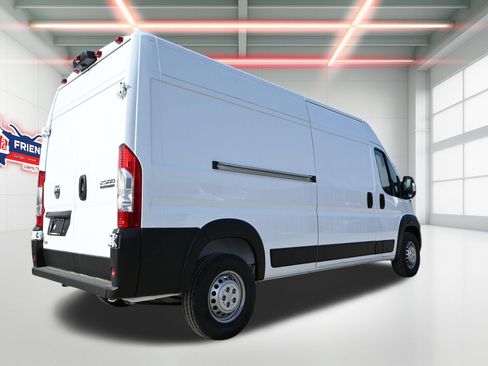 New 2026 RAM ProMaster 2500 w/ Convenience Group FWD image 3