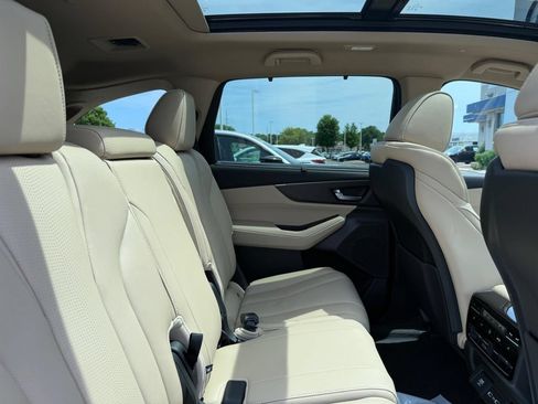 Used 2022 Acura MDX SH-AWD w/ Advance Package image 10
