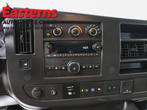Used 2024 Chevrolet Express 3500 LT w/ LT Preferred Equipment Group RWD image 12