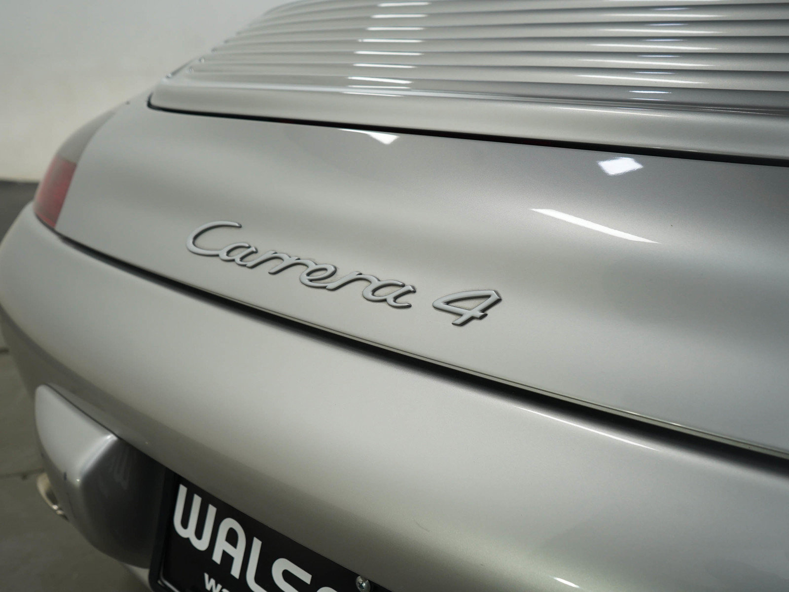 Used 2003 Porsche 911 Carrera 4 AWD/4WD image 14