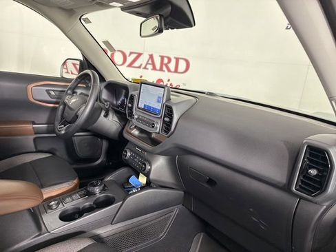 Certified 2021 Ford Bronco Sport Outer Banks w/ Outer Banks Package image 17