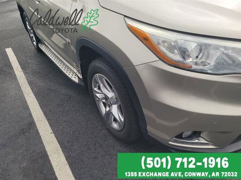 Used 2016 Toyota Highlander Limited image 4