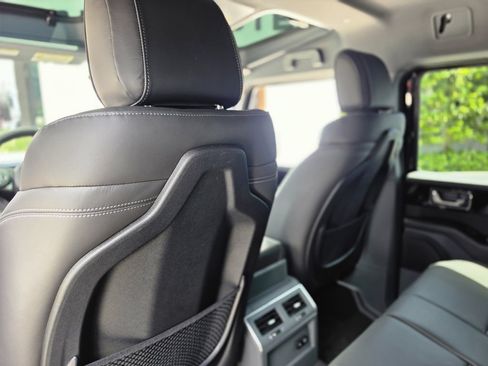 New 2026 INEOS Grenadier Station Wagon AWD/4WD image 14
