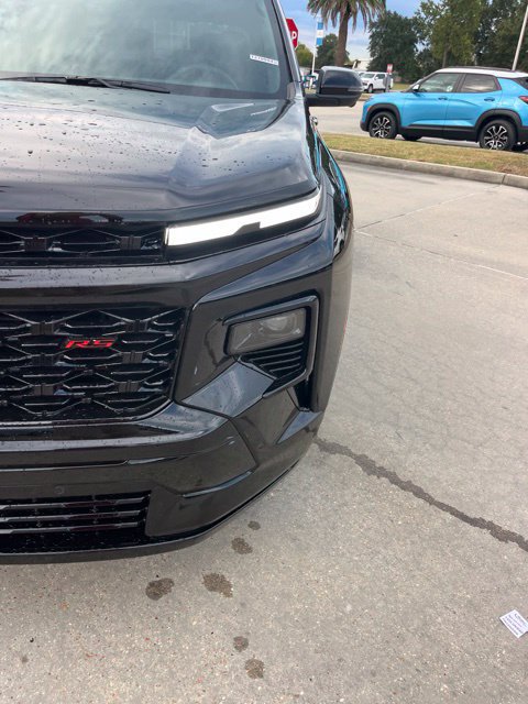 New 2027 Chevrolet Traverse RS w/ LPO, Floor Liner Package FWD image 14
