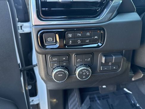 New 2026 GMC Yukon XL Elevation image 11