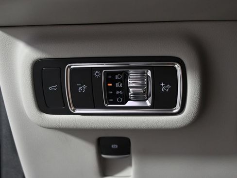 New 2026 Lincoln Nautilus Reserve AWD/4WD image 24
