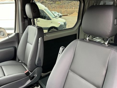 New 2025 Mercedes-Benz Sprinter 2500 image 16