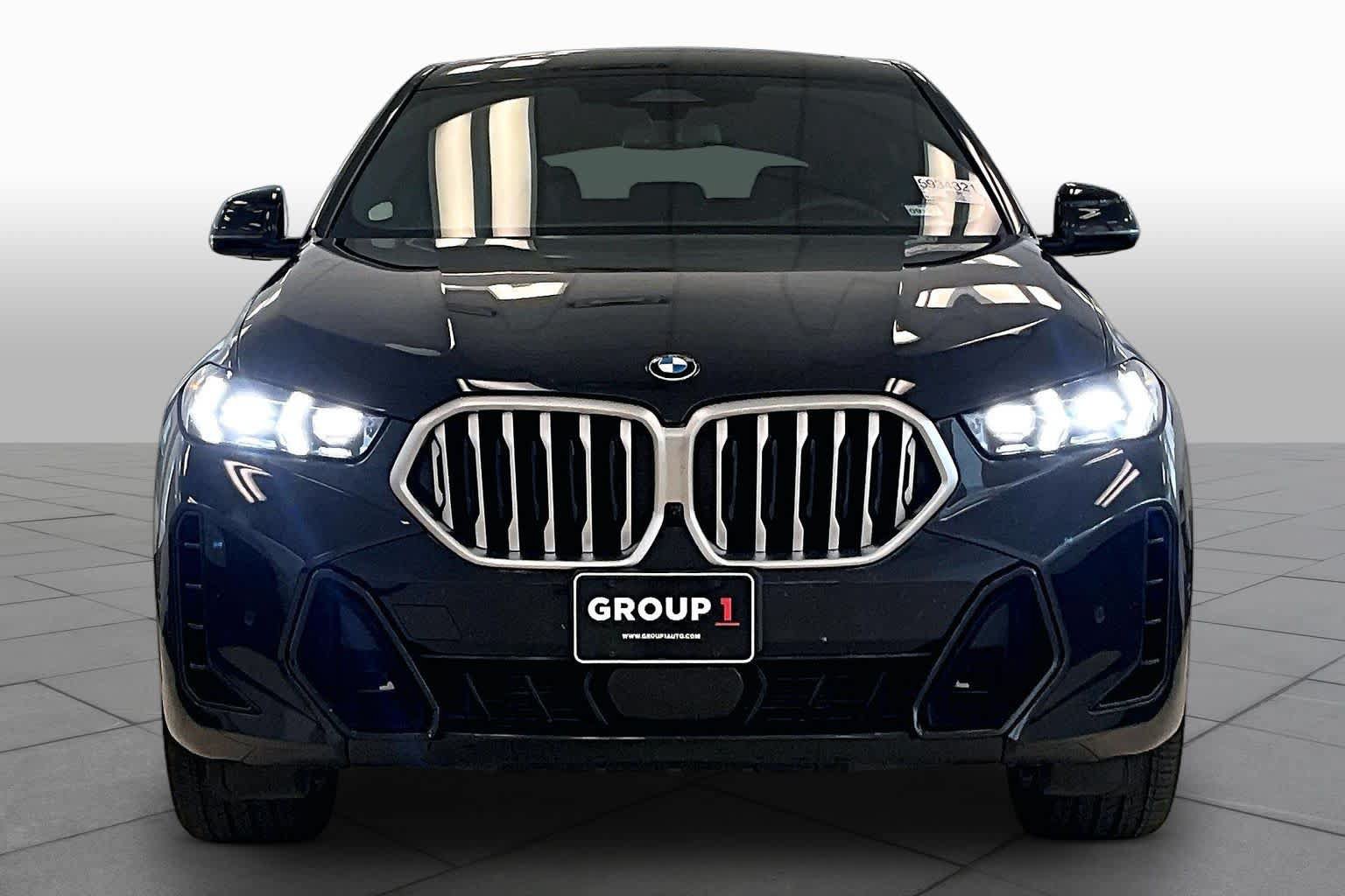 Used 2026 BMW X6 xDrive40i AWD/4WD image 3