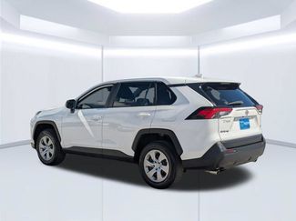 Used 2023 Toyota RAV4 LE FWD video 3