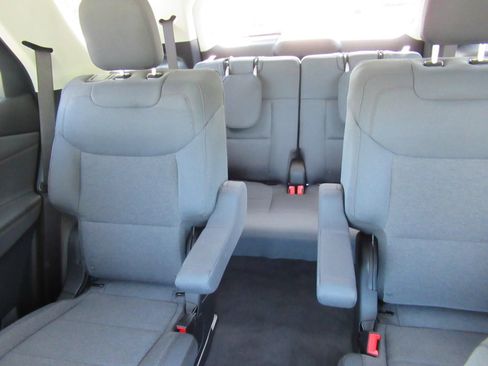 Used 2026 Ford Explorer Active RWD image 34