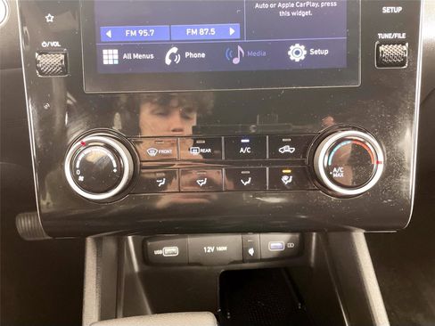 Used 2023 Hyundai Santa Cruz SEL w/ Activity Package image 9