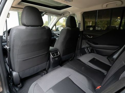 Certified 2024 Subaru Outback Premium AWD/4WD image 17