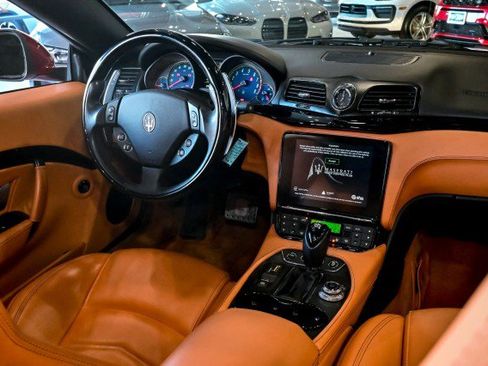 Used 2018 Maserati GranTurismo Convertible image 28