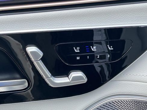 Certified 2023 Mercedes-Benz EQS 580 4MATIC SUV image 26