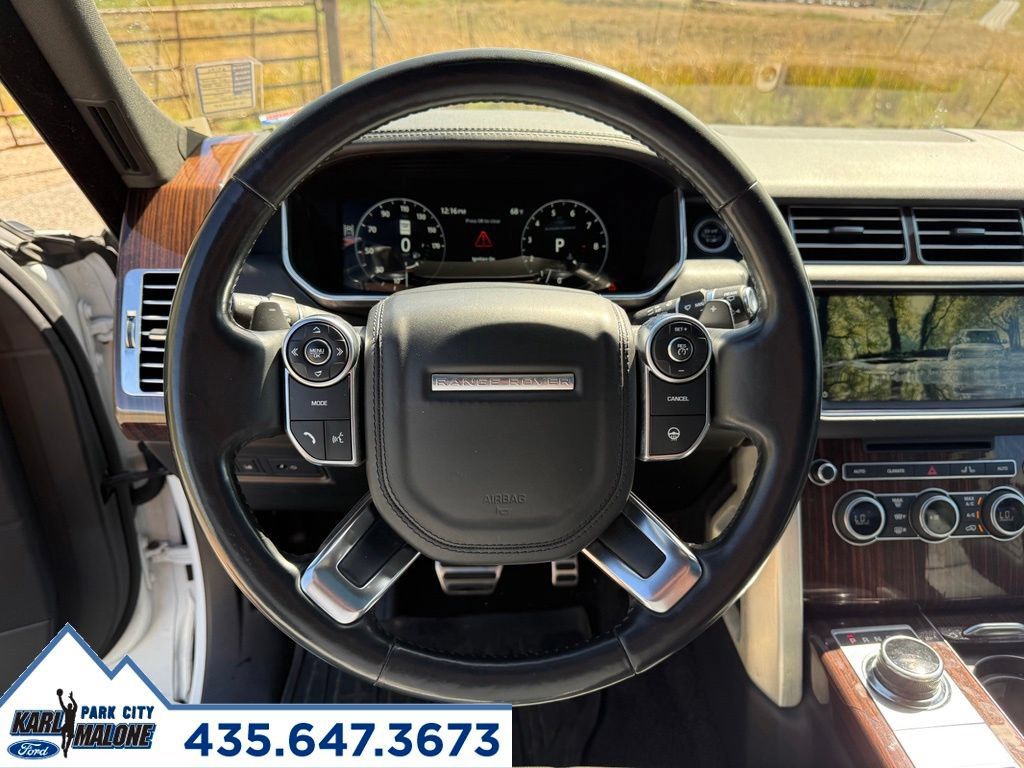 Used 2017 Land Rover Range Rover Supercharged AWD/4WD image 17