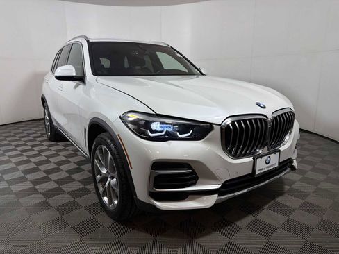 Certified 2023 BMW X5 xDrive40i w/ Premium Package image 2