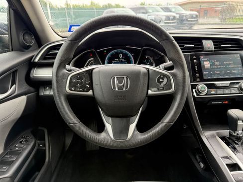 Used 2017 Honda Civic EX image 9